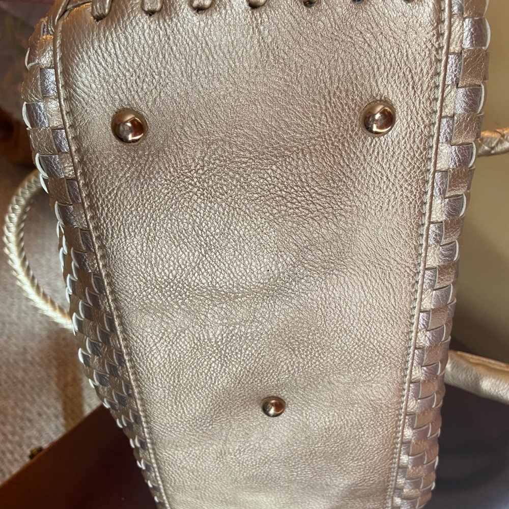 CJ banks, gold woven purse - Picture 8 of 9